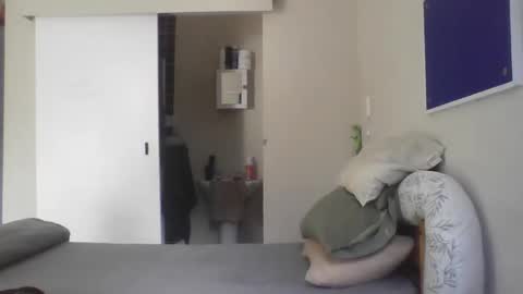 Snapshot of only_you754944 chatting on November 27, 4:14 am For me to know online show from November 27, 4:14 am