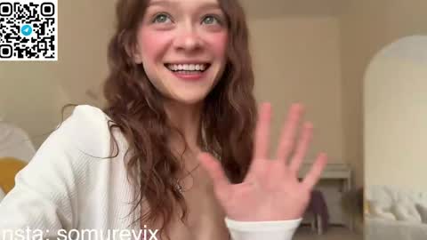 Snapshot of onlykitty_chillhere chatting on June 9, 3:40 am BARBARA online show from June 9, 3:40 am