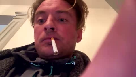 onlyloveyoutwice2016 online show from March 29, 3:06 am