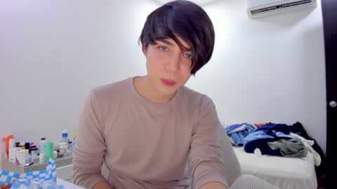 Snapshot of onlysergio chatting on July 24, 1:25 am Sergio online show from July 24, 1:25 am