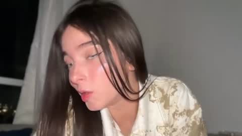Snapshot of onlysophia chatting on June 21, 2:14 am Sophia online show from June 21, 2:14 am