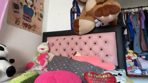 Snapshot of onlythem777 chatting on June 30, 7:15 pm PAREJA LATINA JOVEN MUY CACHONDOS online show from June 30, 7:15 pm