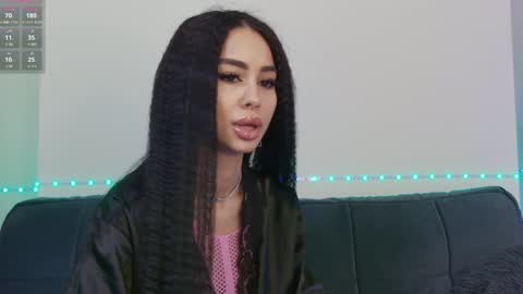 Xandra online show from December 16, 8:31 am