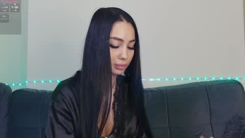 Xandra online show from January 7, 8:45 am