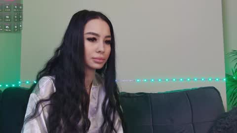 Xandra online show from February 7, 8:44 am