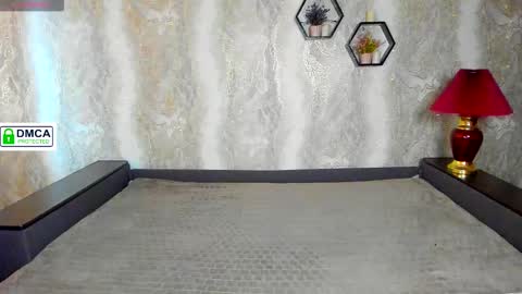 Hi im Natalie im glad to see you here online show from October 11, 12:04 pm