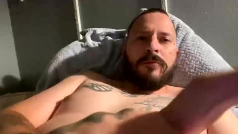 Snapshot of onmyway2u2 chatting on October 14, 8:48 am onmyway2u2 online show from October 14, 8:48 am