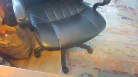 Snapshot of onthecape69 chatting on February 28, 2:20 pm onthecape69 online show from February 28, 2:20 pm