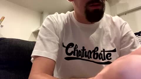 Snapshot of onthecumup69 chatting on May 26, 9:27 am onthecumup69 online show from May 26, 9:27 am