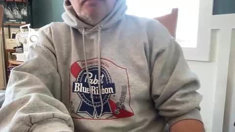 Snapshot of onthedlhere chatting on December 22, 3:33 pm onthedlhere online show from December 22, 3:33 pm