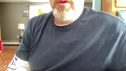 Snapshot of onthedlhere chatting on February 18, 8:03 pm onthedlhere online show from February 18, 8:03 pm