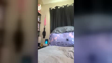 Onyx online show from February 28, 7:59 pm