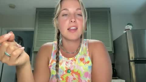 Snapshot of onyx_unleashed chatting on June 7, 4:05 am onyx_unleashed online show from June 7, 4:05 am