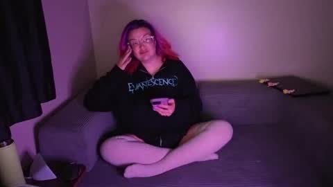 Snapshot of onyxilvara chatting on July 3, 3:46 am MISS ONYX online show from July 3, 3:46 am