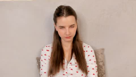 onyxvespera online show from April 2, 6:55 am