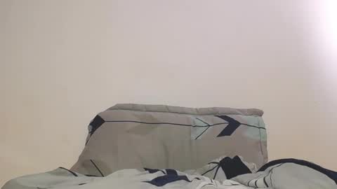 Snapshot of onzas_ chatting on October 29, 4:53 pm onzas_ online show from October 29, 4:53 pm