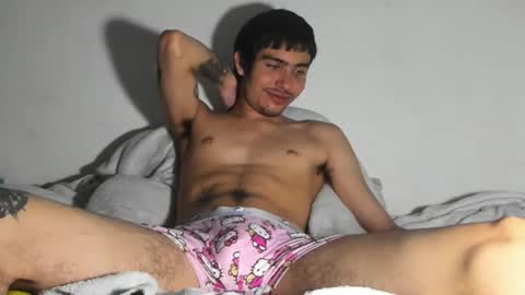 onzas_ online show from March 8, 4:49 am