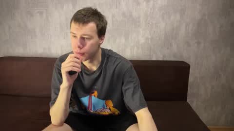 Snapshot of oofcblesssexx chatting on December 17, 11:17 am bless god online show from December 17, 11:17 am