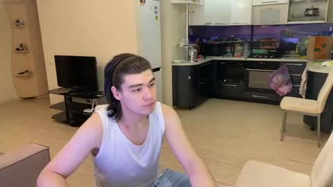 Snapshot of oofcblesssexx chatting on December 27, 1:28 pm bless god online show from December 27, 1:28 pm