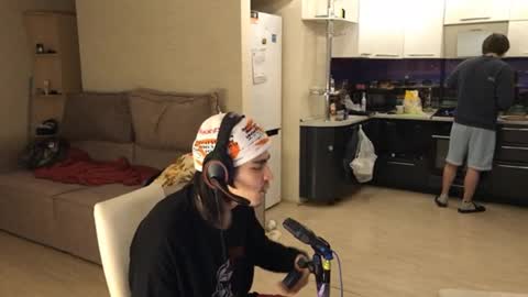 Snapshot of oofcblesssexx chatting on February 18, 2:27 pm bless god online show from February 18, 2:27 pm