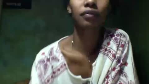 oolyette online show from November 14, 7:51 am