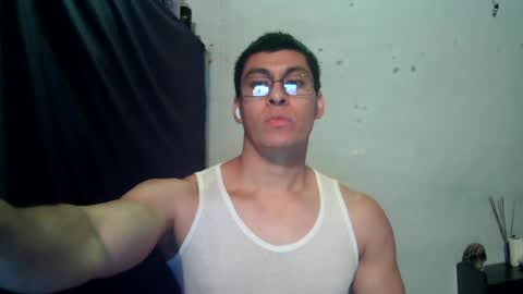 oomaurooo online show from June 15, 7:32 am