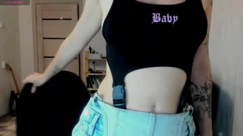 Britney online show from November 18, 5:17 pm