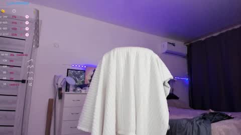 Snapshot of ophelia_mm chatting on February 2, 12:57 pm Ophelia online show from February 2, 12:57 pm