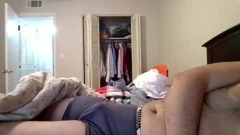 Snapshot of orange22boi chatting on February 15, 3:42 pm orange22boi online show from February 15, 3:42 pm