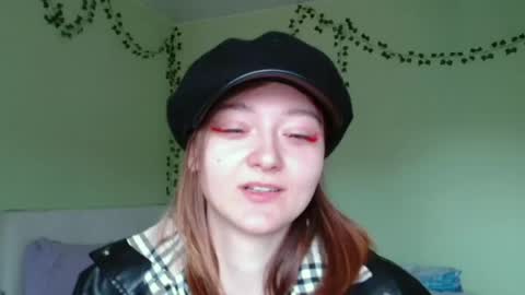 Melani  online show from April 14, 11:16 am