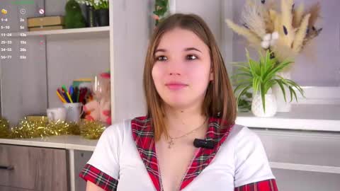 Jenny online show from January 13, 1:11 am