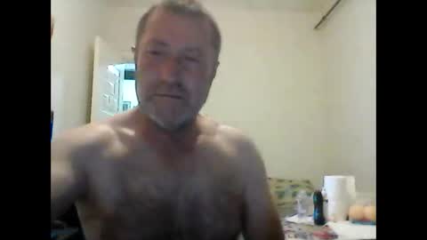 orhansakar12 online show from May 22, 8:36 pm