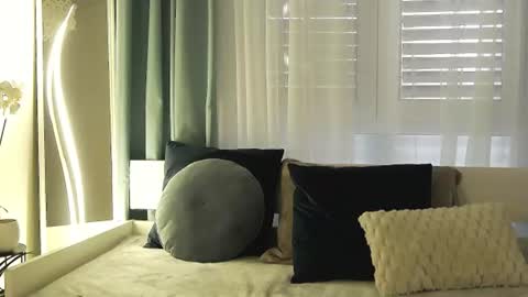 orianawade online show from June 23, 5:27 am