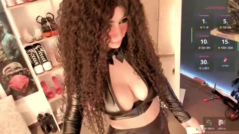 oriana online show from November 27, 10:12 pm