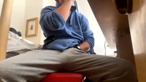 Snapshot of orik83 chatting on October 10, 10:25 am orik83 online show from October 10, 10:25 am