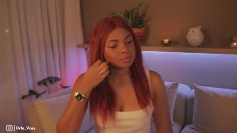 Snapshot of orla_voss chatting on December 15, 1:46 am Orla online show from December 15, 1:46 am