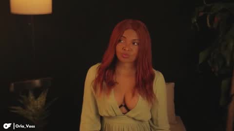 Snapshot of orla_voss chatting on December 26, 1:29 am Orla online show from December 26, 1:29 am