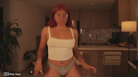 Snapshot of orla_voss chatting on February 2, 12:51 am Orla online show from February 2, 12:51 am