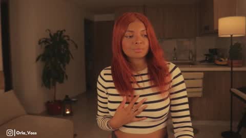 Snapshot of orla_voss chatting on March 9, 12:10 am Orla online show from March 9, 12:10 am