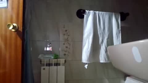 Snapshot of orlandovilla48 chatting on October 26, 3:40 pm orlandovilla48 online show from October 26, 3:40 pm