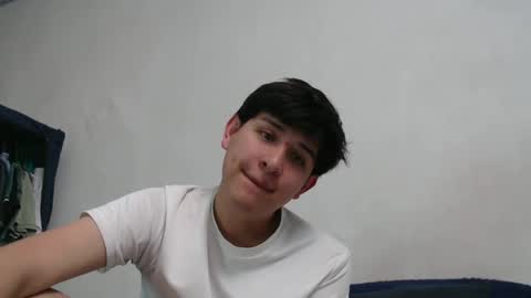 Snapshot of orlyan chatting on October 13, 8:09 pm Brian online show from October 13, 8:09 pm