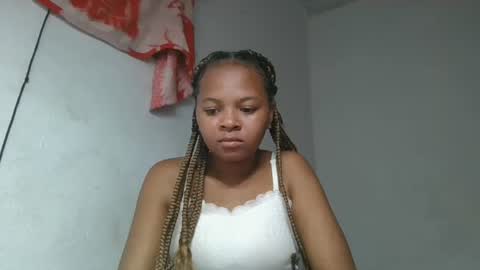 ornellahhh online show from October 15, 6:30 pm