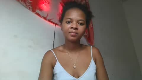 ornellahhh online show from October 26, 10:32 am