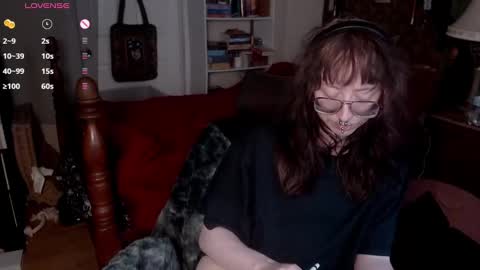 orookun online show from February 3, 8:24 pm