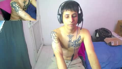 Snapshot of orus_420 chatting on October 17, 7:00 am orus_420 online show from October 17, 7:00 am