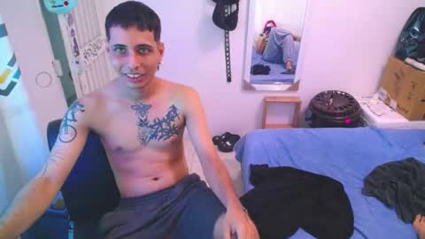 Snapshot of orus_420 chatting on November 25, 3:17 am orus_420 online show from November 25, 3:17 am