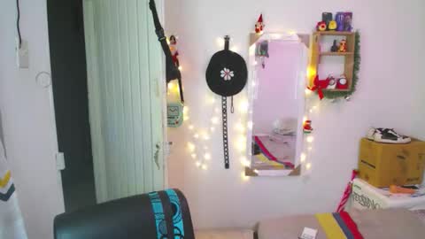 Snapshot of orus_420 chatting on December 3, 8:34 am orus_420 online show from December 3, 8:34 am