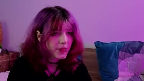 Ashley online show from September 17, 7:15 pm