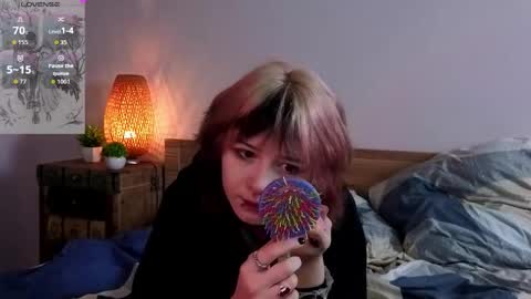 Ashley online show from October 6, 5:43 pm