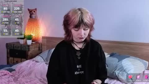 Ashley online show from October 14, 6:09 pm